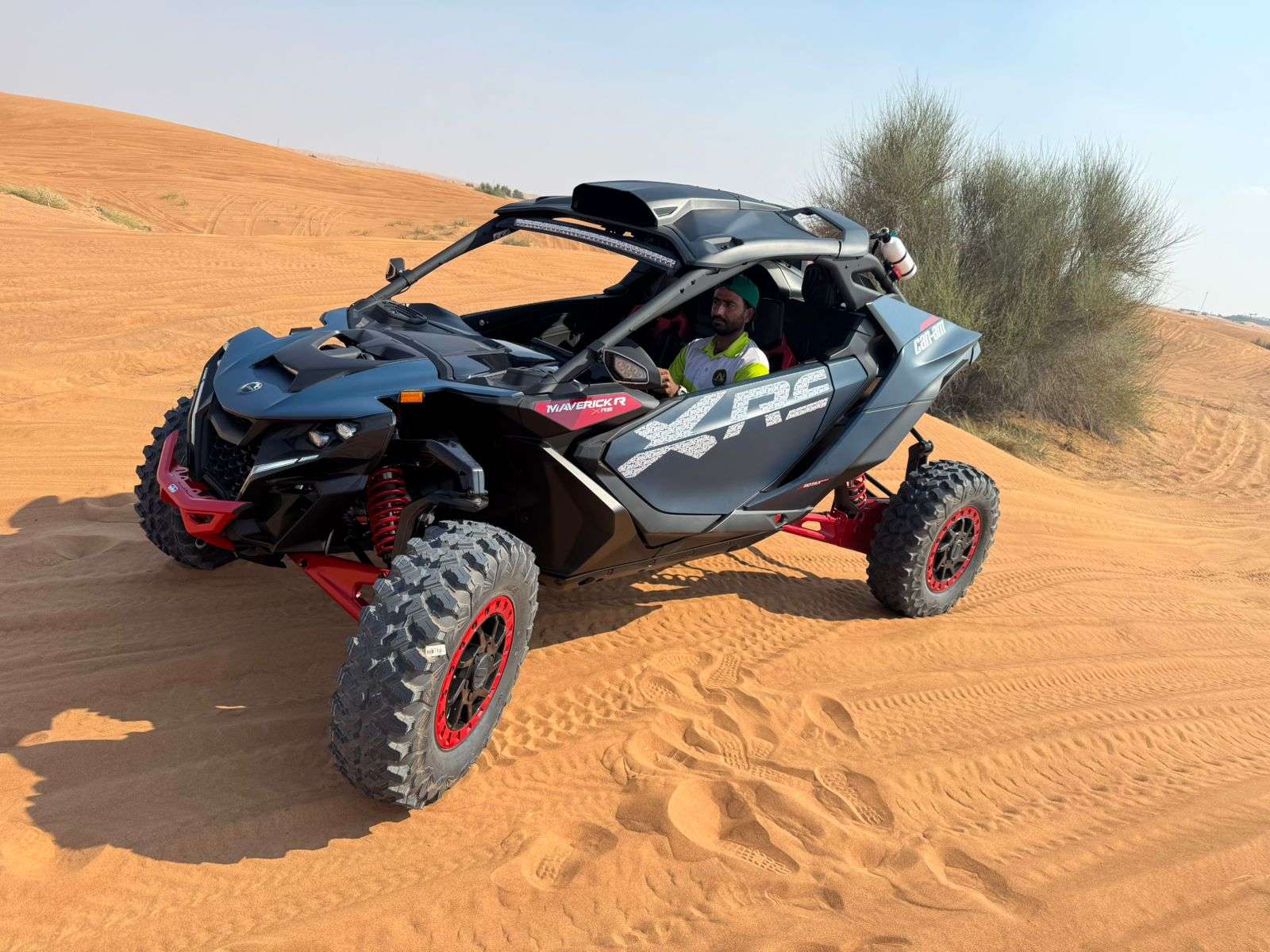 Can-Am-Maverick-R-MAX-X-RS-25-dune-buggy-tour-dubai-9.jpeg